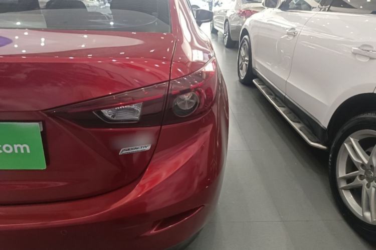Used Mazda 3 Axela 2016 Sedan 1.5L Automatic Luxury Model Right Rear Taillight