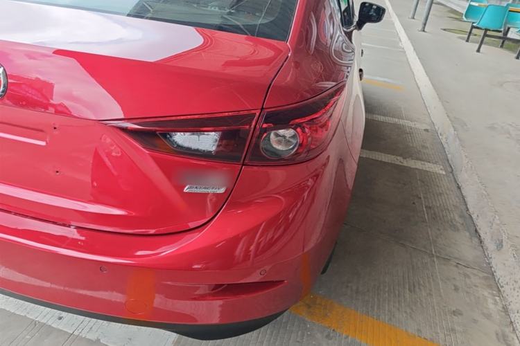Used Mazda 3 Axela 2016 Sedan 1.5L Automatic Luxury Model Right Rear Taillight