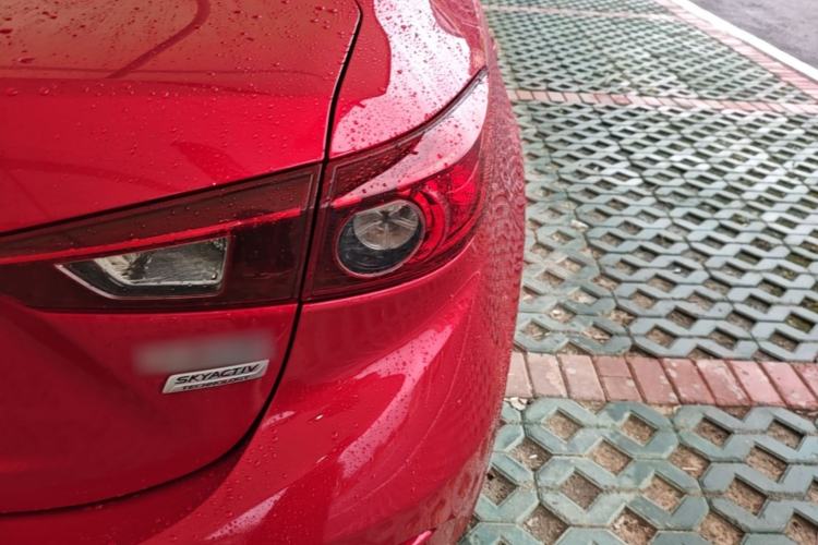 Used Mazda 3 Axela 2016 Sedan 1.5L Automatic Comfort Model Right Rear Taillight