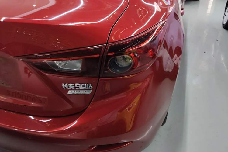 Used Mazda 3 Axela 2016 Sedan 1.5L Automatic Luxury Model Right Rear Taillight