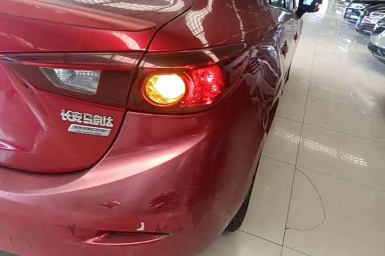 Used Mazda 3 Axela 2016 Sedan 1.5L Automatic Comfort Model Right Rear Taillight