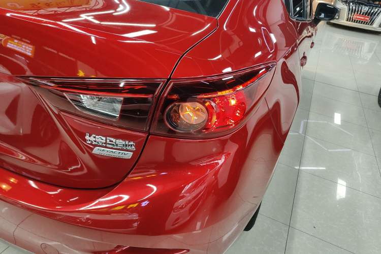Used Mazda 3 Axela 2016 Sedan 1.5L Automatic Comfort Model Right Rear Taillight