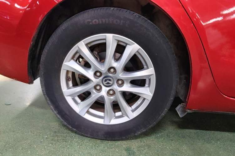 Used Mazda 3 Axela 2016 Sedan 1.5L Automatic Comfort Model Right Rear Wheel Hub