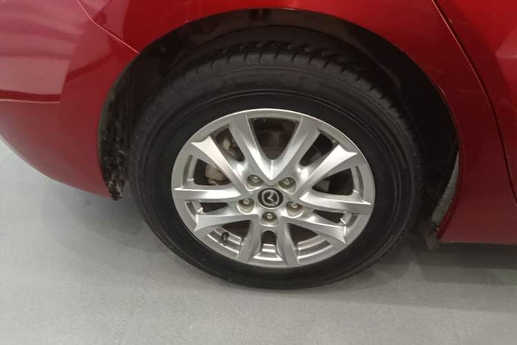 Used Mazda 3 Axela 2016 Sedan 1.5L Automatic Luxury Model Right Rear Wheel Hub