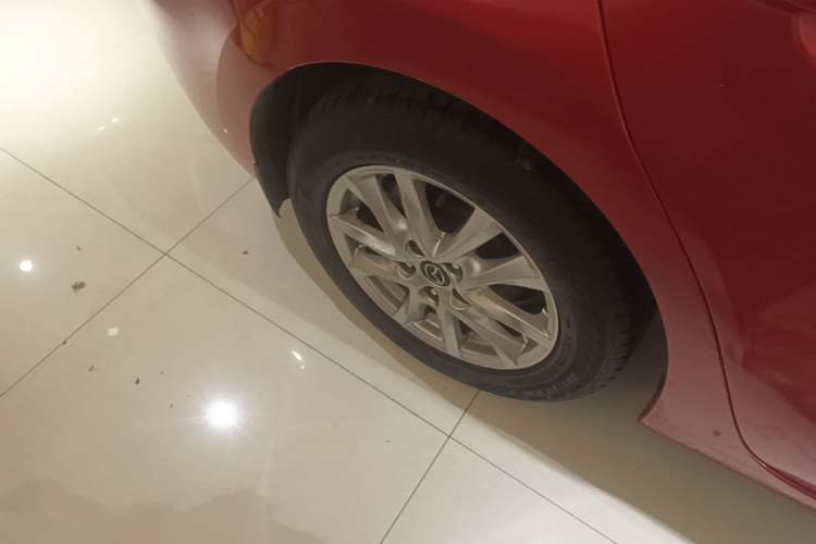 Used Mazda 3 Axela 2016 Sedan 1.5L Automatic Comfort Model Right Rear Wheel Hub