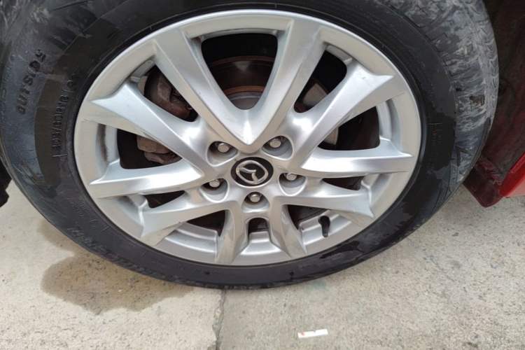 Used Mazda 3 Axela 2016 Sedan 1.5L Automatic Luxury Model Right Rear Wheel Hub