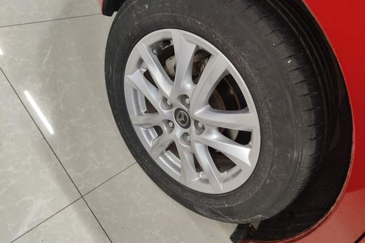 Used Mazda 3 Axela 2016 Sedan 1.5L Automatic Comfort Model Right Rear Wheel Hub