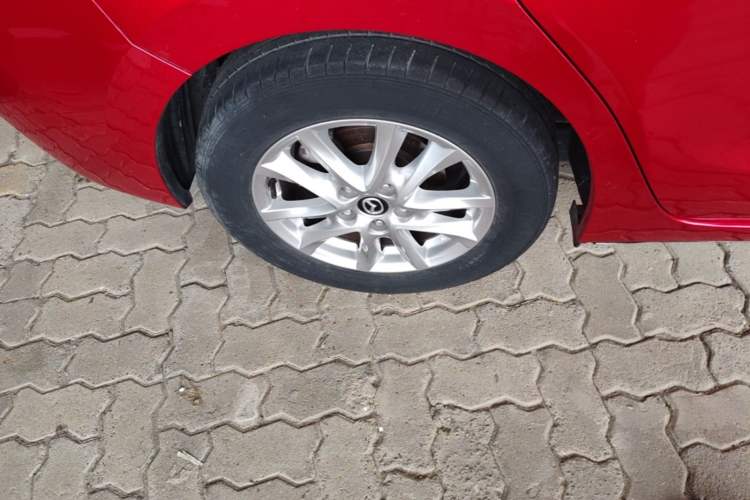 Used Mazda 3 Axela 2016 Sedan 1.5L Automatic Luxury Model Right Rear Wheel Hub