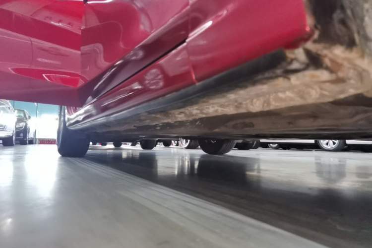 Used Mazda 3 Axela 2016 Sedan 1.5L Automatic Luxury Model Right Side Sill