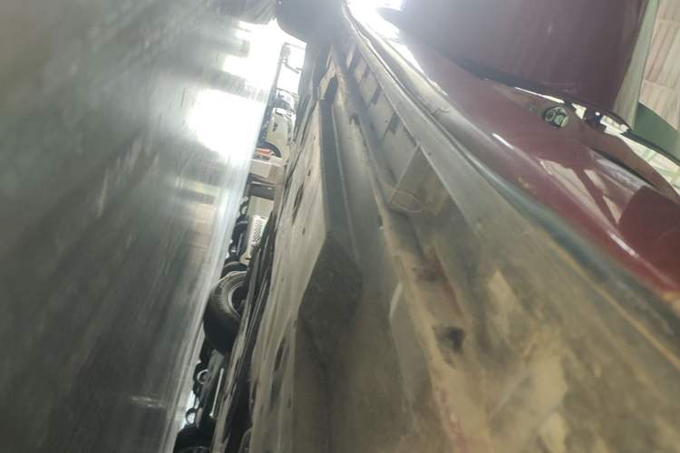 Used Mazda 3 Axela 2016 Sedan 1.5L Automatic Luxury Model Right Side Sill