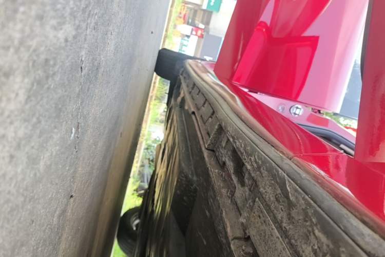 Used Mazda 3 Axela 2016 Sedan 1.5L Automatic Comfort Model Right Side Sill