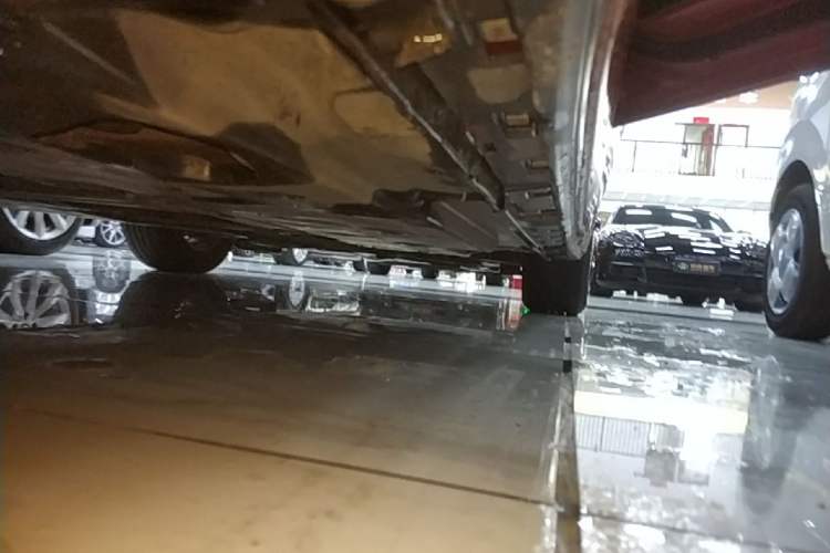 Used Mazda 3 Axela 2016 Sedan 1.5L Automatic Luxury Model Right Side Sill