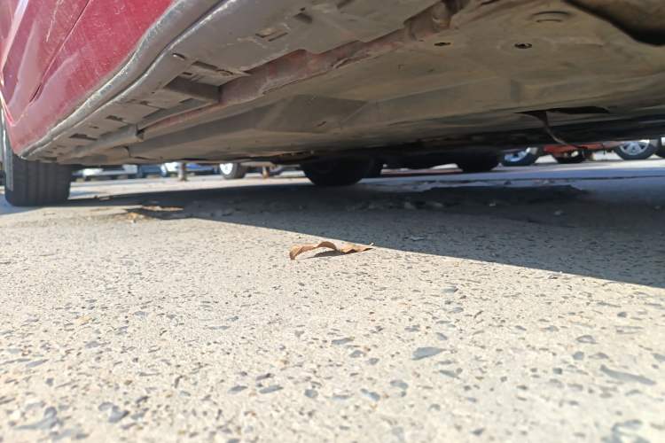 Used Mazda 3 Axela 2016 Sedan 1.5L Automatic Comfort Model Right Side Sill