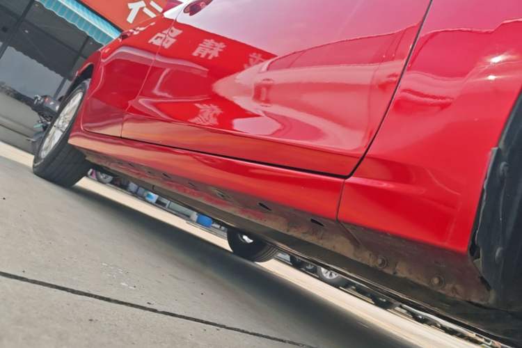 Used Mazda 3 Axela 2016 Sedan 1.5L Automatic Luxury Model Right Side Sill