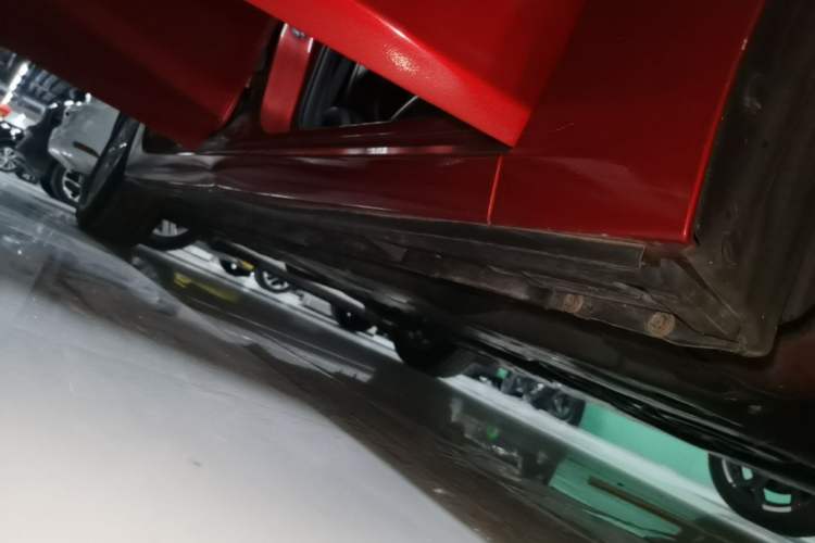 Used Mazda 3 Axela 2016 Sedan 1.5L Automatic Comfort Model Right Side Sill