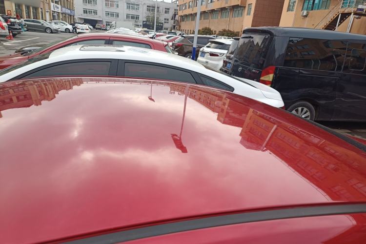 Used Mazda 3 Axela 2016 Sedan 1.5L Automatic Comfort Model Roof
