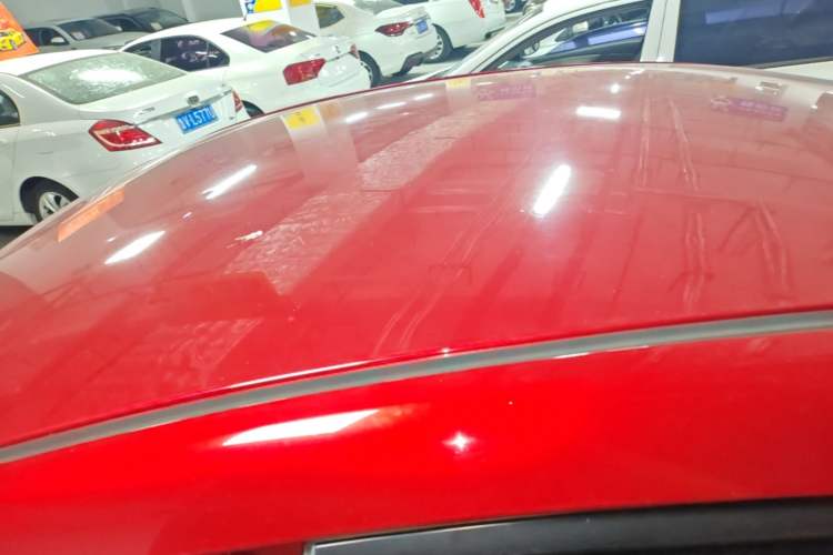 Used Mazda 3 Axela 2016 Sedan 1.5L Manual Comfort Model Roof