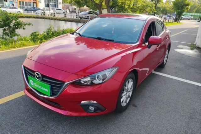 Used Mazda 3 Axela 2016 Sedan 1.5L Automatic Luxury Model