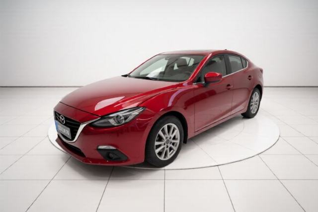 Mazda 3 Axela 2016 Sedan 1.5L Automatic Comfort Model с пробегом