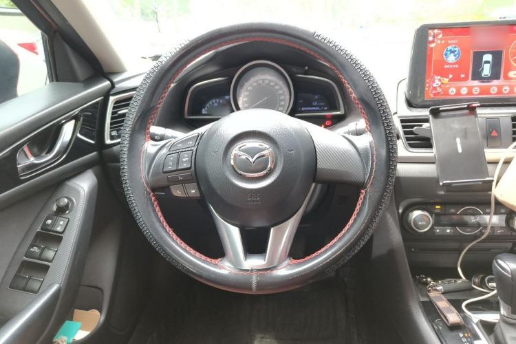 Used Mazda 3 Axela 2016 Sedan 1.5L Automatic Luxury Model Steering Wheel