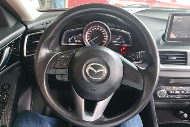 Used Mazda 3 Axela 2016 Sedan 1.5L Automatic Luxury Model Steering Wheel