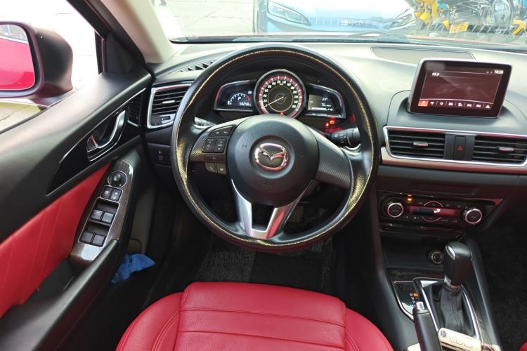 Used Mazda 3 Axela 2016 Sedan 1.5L Automatic Luxury Model Steering Wheel