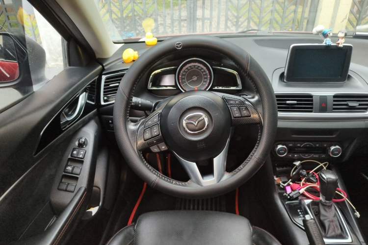 Used Mazda 3 Axela 2016 Sedan 2.0L Automatic Sport Model Steering Wheel