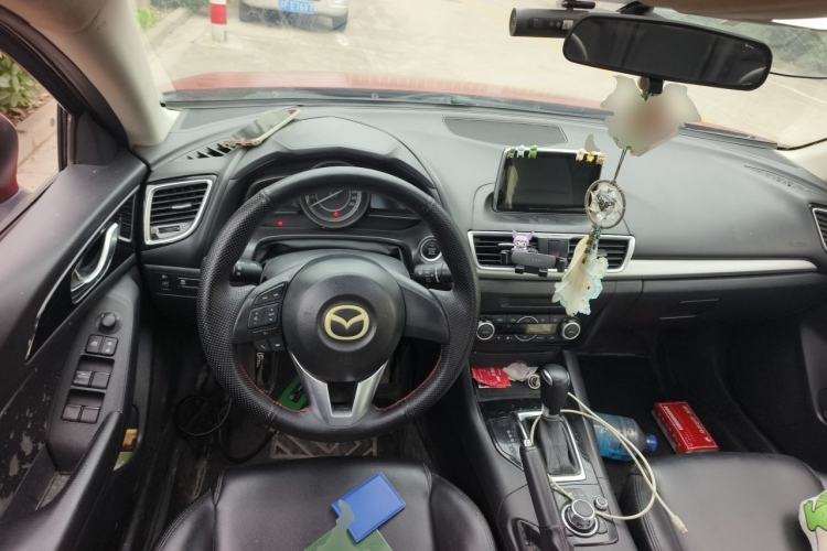 Used Mazda 3 Axela 2016 Sedan 1.5L Automatic Luxury Model Steering Wheel