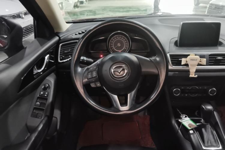 Used Mazda 3 Axela 2016 Sedan 1.5L Automatic Luxury Model Steering Wheel