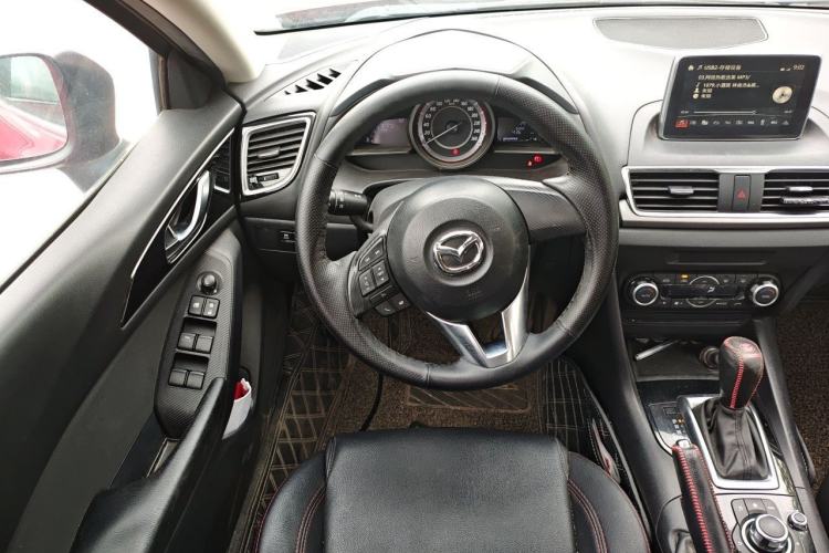 Used Mazda 3 Axela 2016 Sedan 1.5L Automatic Luxury Model Steering Wheel