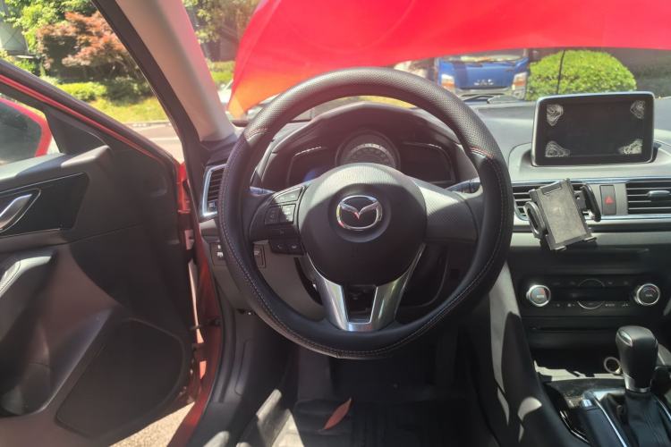 Used Mazda 3 Axela 2016 Sedan 1.5L Automatic Luxury Model Steering Wheel