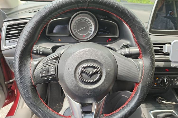 Used Mazda 3 Axela 2016 Sedan 1.5L Manual Comfort Model Steering Wheel