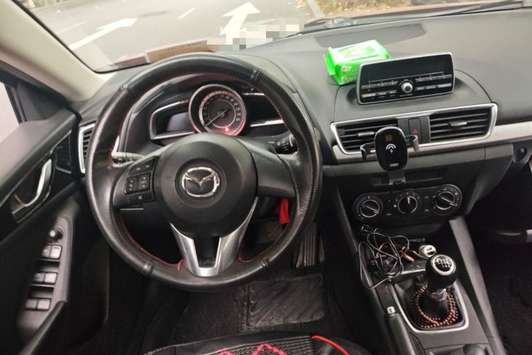 Used Mazda 3 Axela 2016 Sedan 1.5L Manual Comfort Model Steering Wheel