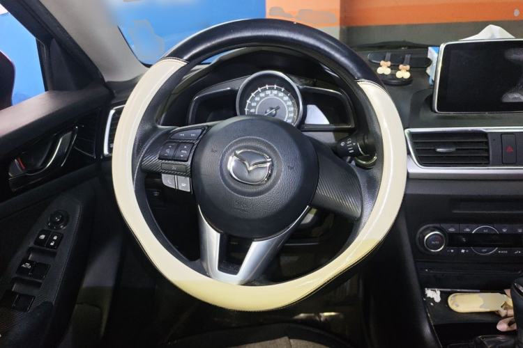 Used Mazda 3 Axela 2016 Sedan 1.5L Automatic Luxury Model Steering Wheel
