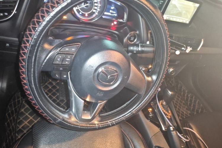 Used Mazda 3 Axela 2016 Sedan 1.5L Automatic Luxury Model Steering Wheel