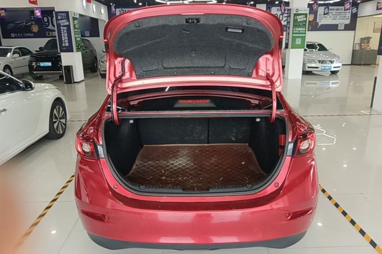 Used Mazda 3 Axela 2016 Sedan 1.5L Automatic Luxury Model Trunk
