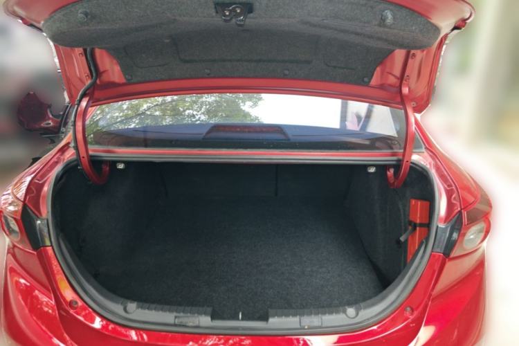 Used Mazda 3 Axela 2016 Sedan 1.5L Automatic Comfort Model Trunk