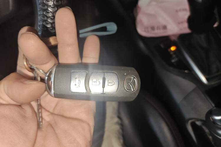 Used Mazda 3 Axela 2016 Sedan 1.5L Automatic Comfort Model Vehicle Key