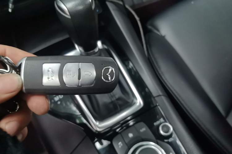 Used Mazda 3 Axela 2016 Sedan 1.5L Automatic Luxury Model Vehicle Key