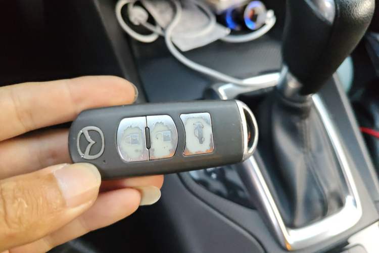 Used Mazda 3 Axela 2016 Sedan 1.5L Automatic Comfort Model Vehicle Key