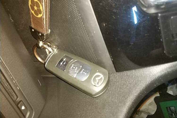 Used Mazda 3 Axela 2016 Sedan 1.5L Automatic Luxury Model Vehicle Key