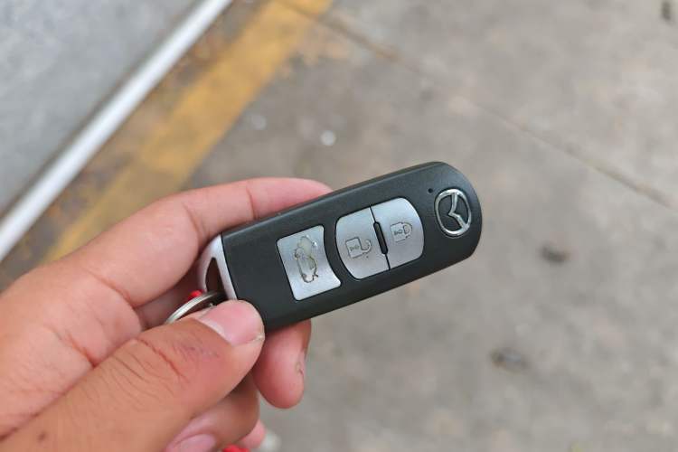 Used Mazda 3 Axela 2016 Sedan 1.5L Automatic Comfort Model Vehicle Key