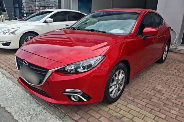 Used Mazda 3 Axela 2016 Sedan 1.5L Automatic Luxury Model