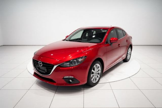 Used Mazda 3 Axela 2016 Sedan 1.5L Automatic Luxury Model