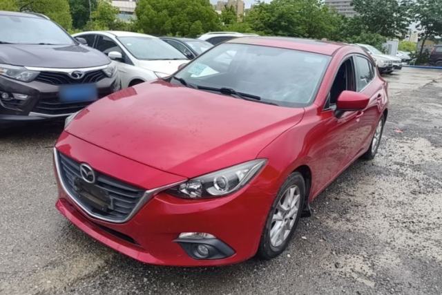 Used Mazda 3 Axela 2016 Hatchback 1.5L Automatic Luxury Model