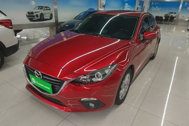 Used Mazda 3 Axela 2016 Hatchback 1.5L Automatic Luxury Model