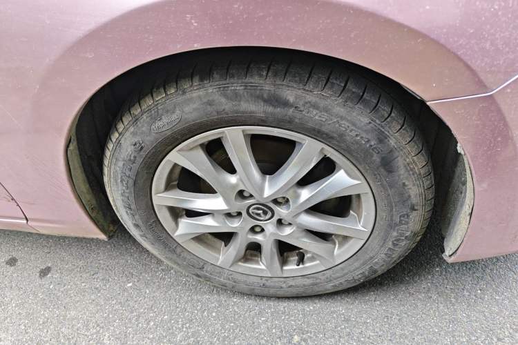Used Mazda 3 Axela 2016 Sedan 1.5L Automatic Comfort Model Right Front Wheel Hub