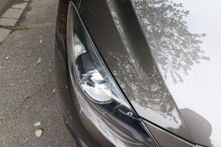Used Mazda 3 Axela 2016 Sedan 1.5L Automatic Comfort Model Right Front Headlight