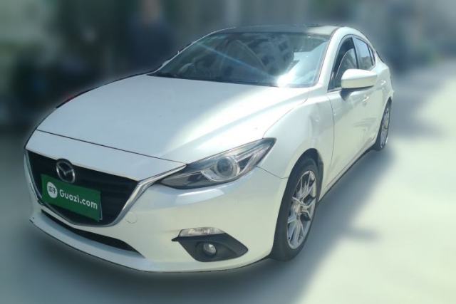Used Mazda 3 Axela 2016 Sedan 1.5L Manual Luxury Model