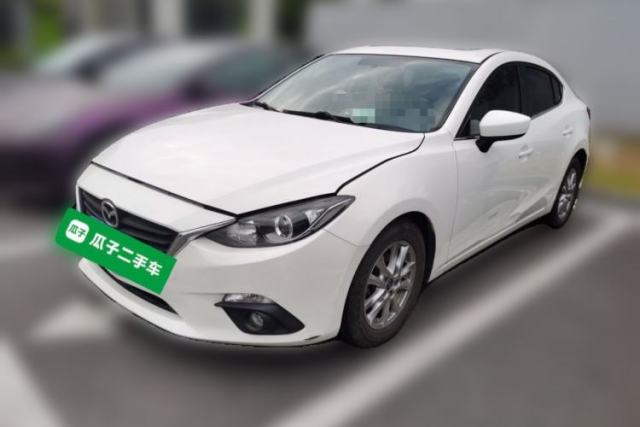 Ojetý Mazda 3 Axela 2016 Sedan 1.5L Automatic Luxury Model